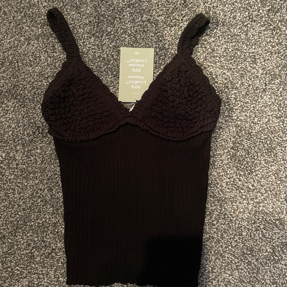 H&M crochet tank